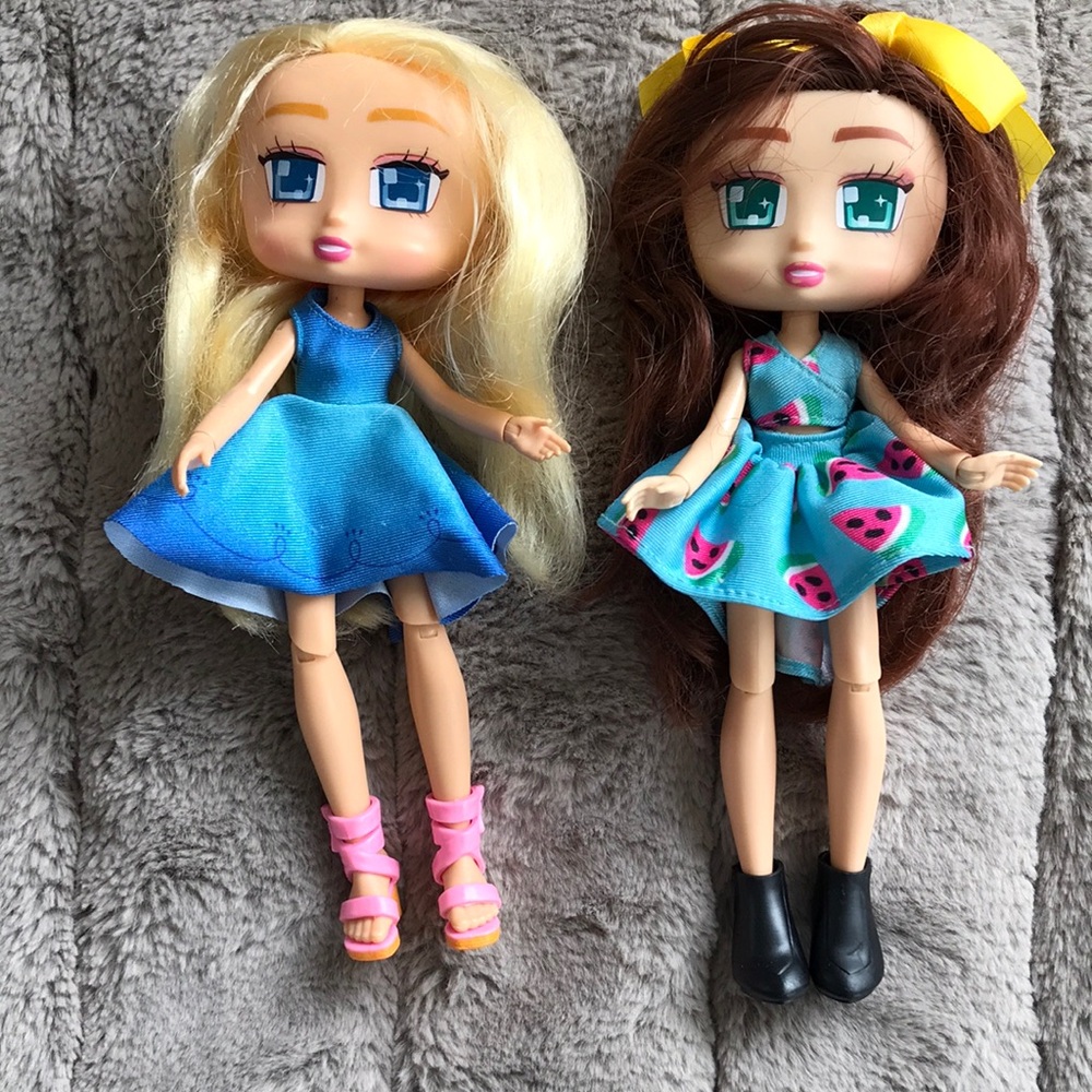 Boxy Girls Fashion Doll Set with Blue Dresses